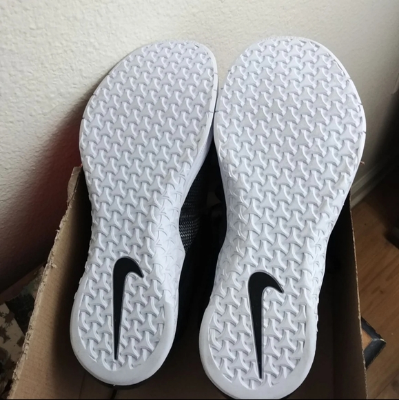 NEW Nike | Black White Metcon 3 Sneakers Athletic Training Shoes 12 Women's - Picture 8 of 11